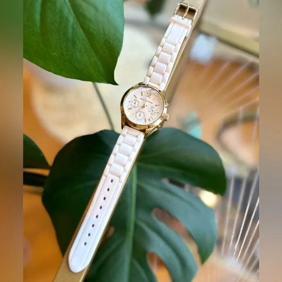 Michael Kors White & Gold Statement Watch - All Stainless Steel - Silicone Band MICHAEL KORS WHITE SILICONE BAND+GOLD TONE DIAL+CHRONOGRAPH+  main image 3
